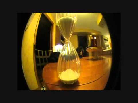 Hour glass time lapse 45 minutes to 5 seconds