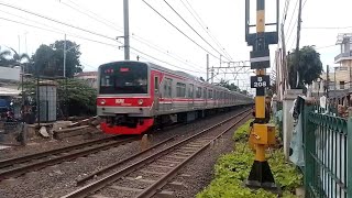 通勤線 JR 205-82+81 目的地 ブカシ