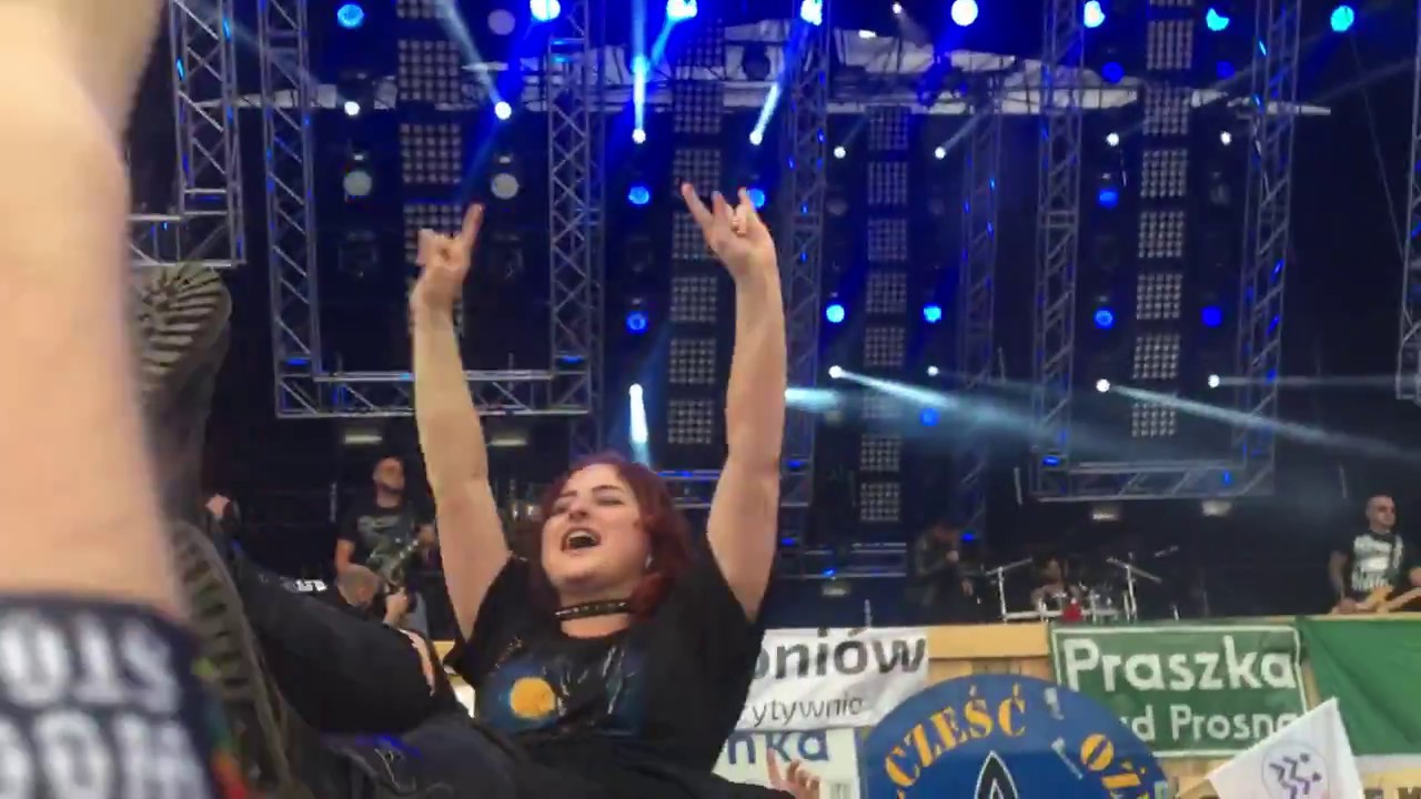 Nocny Kochanek - Poniedziałek (Przystanek Woodstock 2017) - YouTube