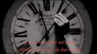 Girls Under Glass   Wings