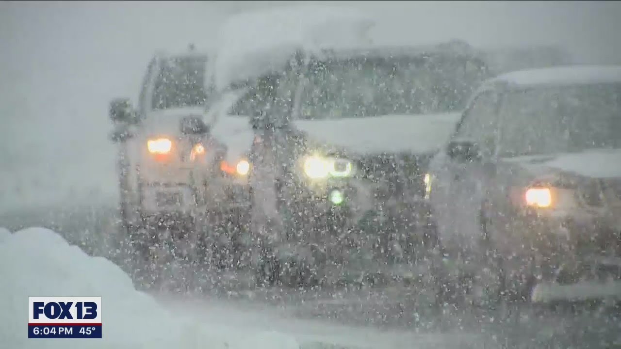 Early Spring Snowfall Hampers Drivers On Snoqualmie Pass | Fox 13 Seattle