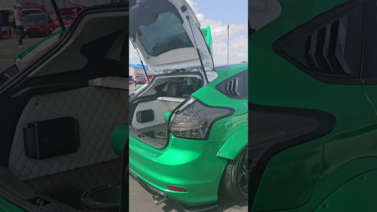 Ford Focus Widebody Air Suspension 🤔