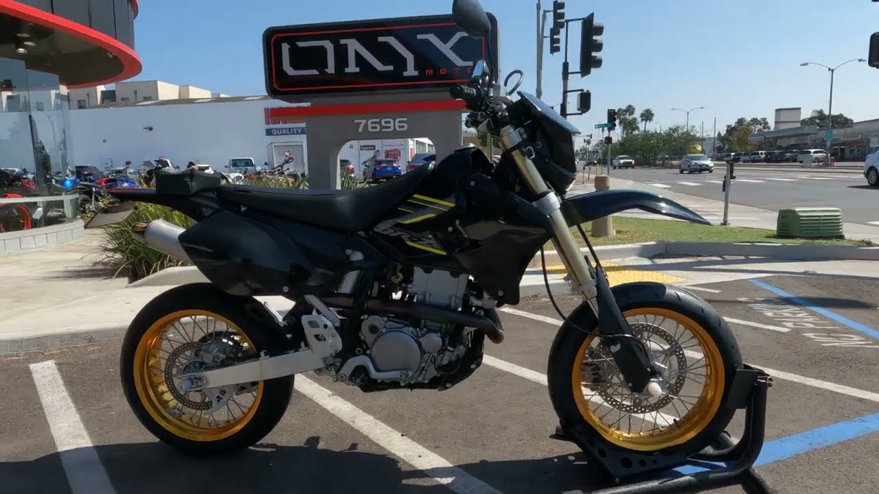 2018 Suzuki DRZ400SM / Walk Around / Start Up / Sound Clip - YouTube