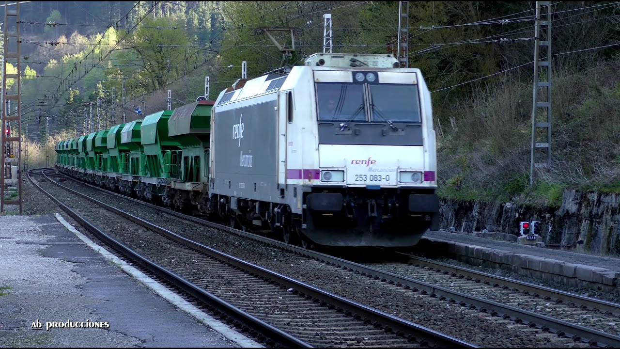 TRENES RENFE A SU PASO POR BRINKOLA (SONIDO DIRECTO) (HD).