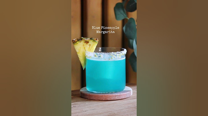 How to make a Blue Pineapple Margarita!! #Tequila #cocktail