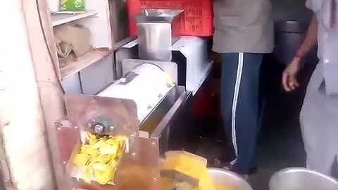 Fully Automatic Mango Pulp Making Machine Mkt By Shiv Shakti Enterprises UNA HP