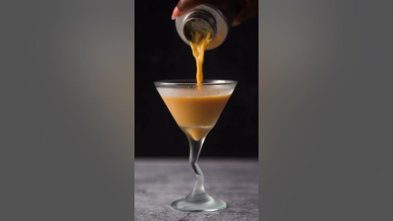 Espresso Martini 🍸 #espressomartini