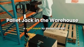 Using a Pallet Jack in Warehouse Activities📦💨