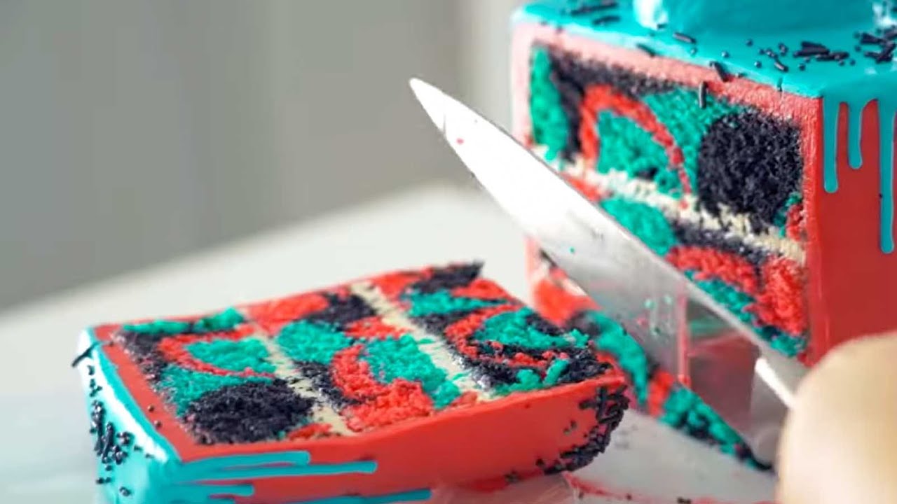 TikTok DRIP Cake! (They LOVED it!) - YouTube