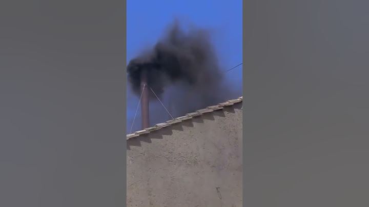 Conclave day 2: Black smoke billows out of Sistine Chapel, signaling no new pope elected yet