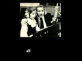 Domenico Modugno &amp; Fransesca Guadagno - Piange il telefono (1975)