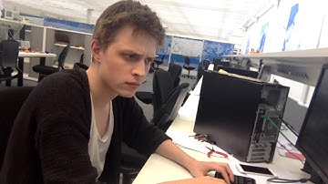 Hoe programmeer ik een microcontroller?