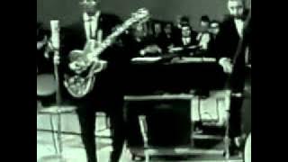 Chuck Berry - Johnny B. Goode (Live 1958)