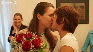 VOICES：「安心して暮らせる社会を」同性婚求める女性カップル