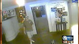 Bar of gold stolen from Key West museum