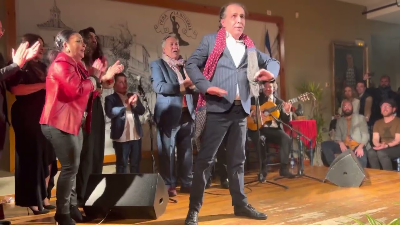 Pepe Torres en la Peña Flamenca La Bulería.