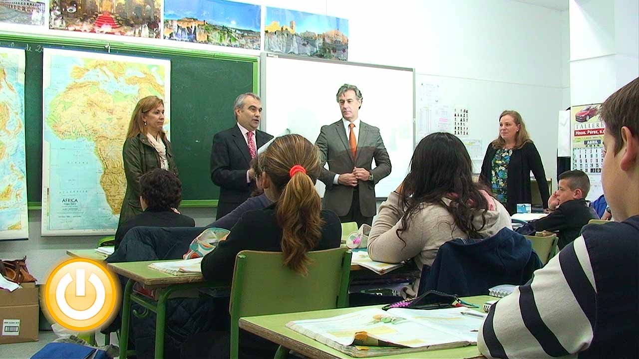 El alcalde visita el colegio Lope de Vega- Badajoz Online Tv