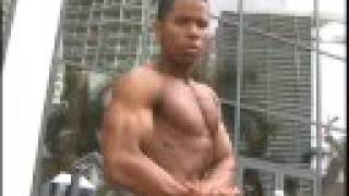 Bodybuilding - Bodybuilder Jonathan Irizarry poses