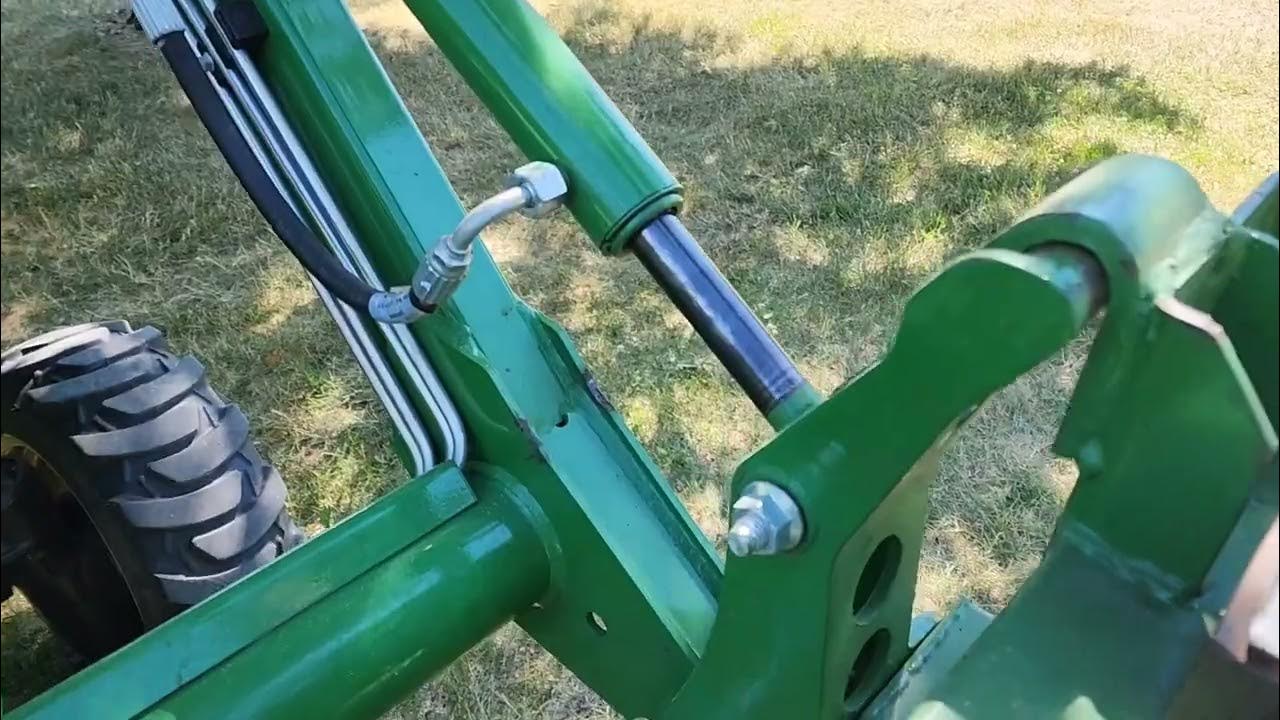 John Deere 2038r 2032r Floppy Bucket cylinders 270b backhoe YouTube