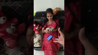 Mobile Gift Nikla Sabun 😳 Biwi Ne Diya Aisa Reaction 😂 #shorts