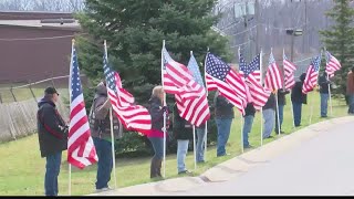 Solemn procession for fallen Marine from Indiana