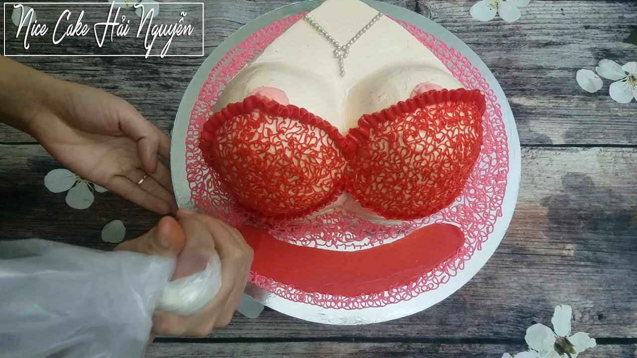 Bánh Sinh Nhật Tạo Hình Bikini Cực Hot- How To Make Bikini Cake - Youtube