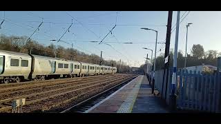 Class 700 and LNER AZUMA at Hitchin
