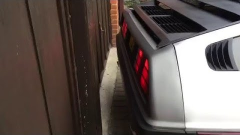 DeLorean DReverse™ Parking Sensors
