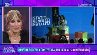 Ministra Roccella contestata, rinuncia al suo intervento - La Volta Buona 10/05/2024