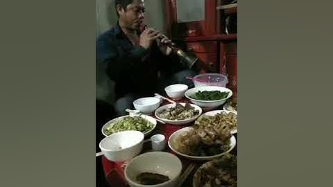 Thổi kèn dân tộc giáy le ruổi ná TTBXLC. X (156)"?