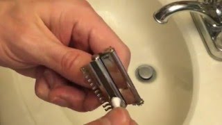 I polish a vc1 and vc4 autostrop. used: toothbrush scrubbing bubbles
colgate whitening toothpaste maas metal polisher old tshirt thank you
for watching.