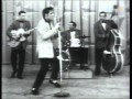 Elvis Presley - Hound Dog (1956) - Legendado