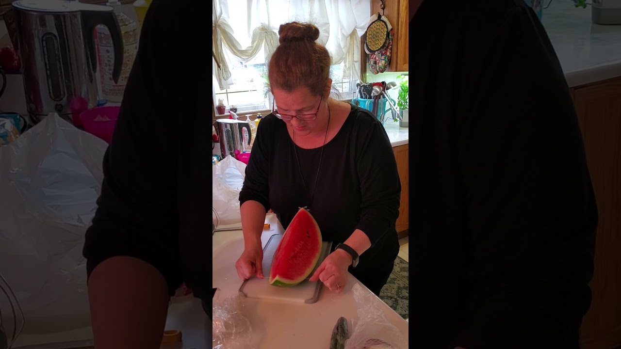Gave the dental floss method of cutting the watermelon. Not a total