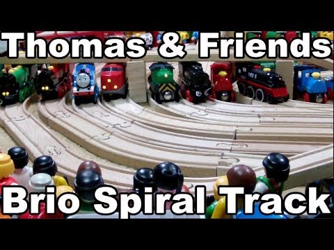 Thomas and Friends Wooden Train BRIO Wooden Railway System / BRIO Holz Eisenbahn...