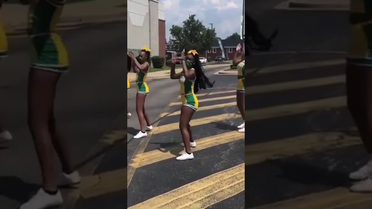 THE Kentucky State University Thorobred Cheerleaders Entertainment Dance