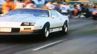 OLD FOOTAGE  FROM THE BRONX ( 1976 ) HUNTS POINT DRUG DEALERS BETTING (MONEY & CARS )