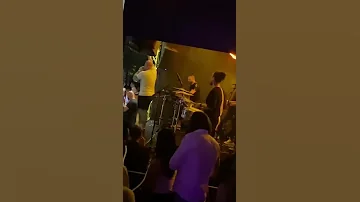 Majd Mousaly على الجبال فوق التلال ستهزمون مجد موصللي 