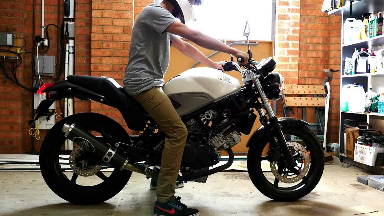 Honda Vtr250 With Roo Racing Carbon Fibre Exhaust Youtube