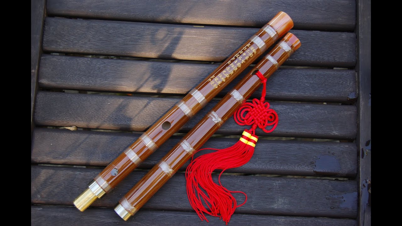 Kmise bamboo Dizi flute in the key of D short review YouTube