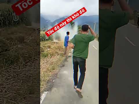 Video: Tôi sẽ không bao giờ đi trên đường đua nữa', tay đua xe đạp người Áo nói sau khi phá kỷ lục sức bền 24 giờ