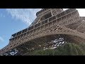 En la Torre Eiffel, Paris, Listo para subir