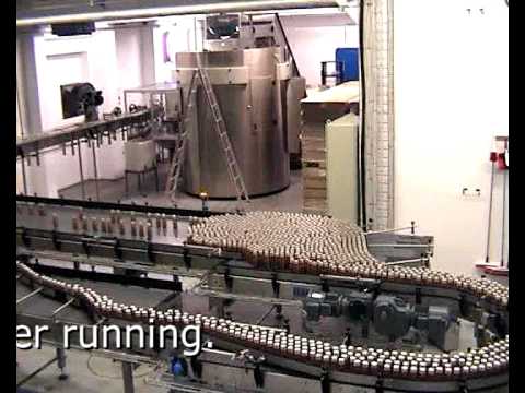 Aseptic liquid coffee bottling conveyor line - YouTube