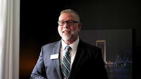 How to Deal With Multiple Offers When Selling a House