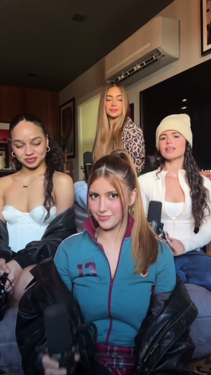 Ya comenzó navidad ?❤️‍? que están pidiendo de regalo ? ?