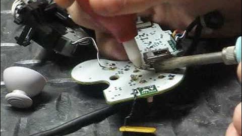 Replacing a Gamecube controller analog stick - PART 2