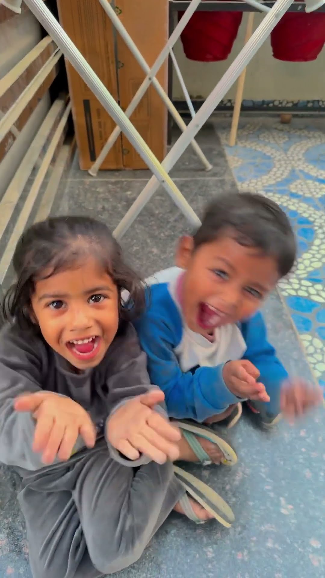 Mujhe bhi chahiye ?? #shorts #comedy #funny #baby #fun #cutebaby #trending #comedyvideos