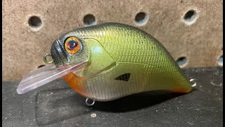 How to PAINT a FISHING Lure!! (Easy Painting Tutorial) 