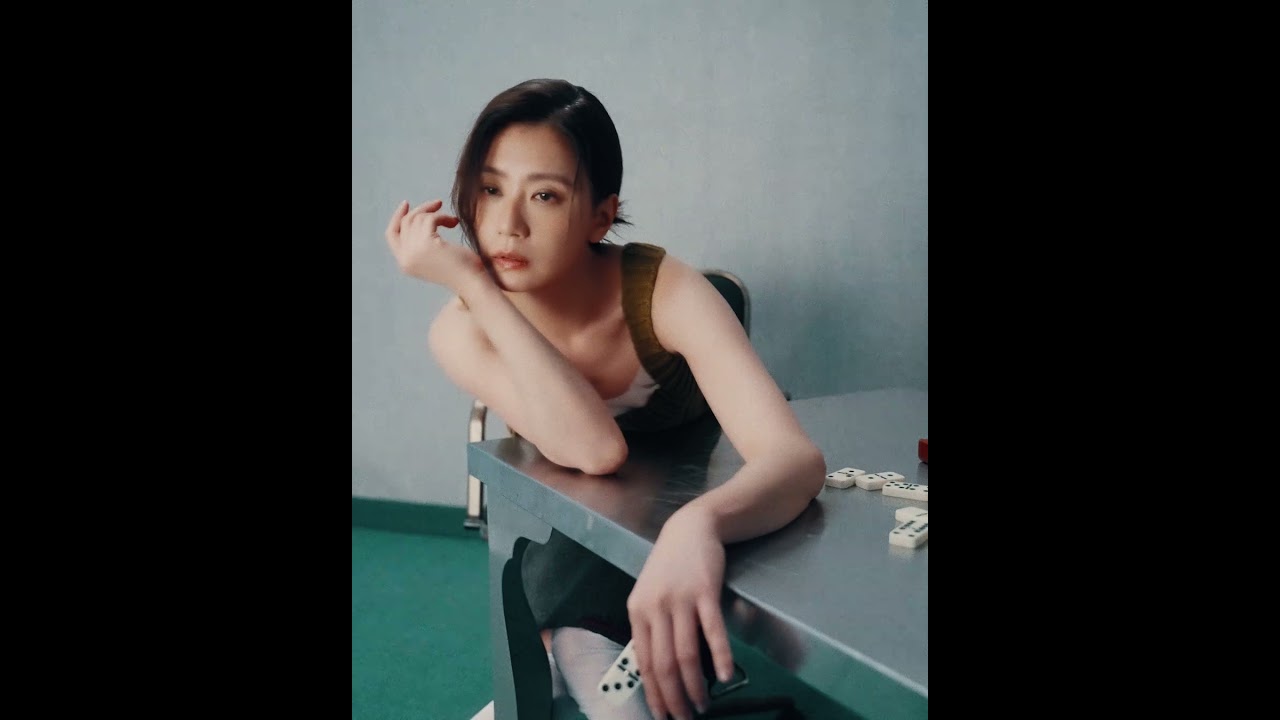 封面人物 | 賈靜雯與宋芸樺,兩位來自不同世代、走著不同步伐的演員,因為《沉默的審判》意外相遇。 縮圖