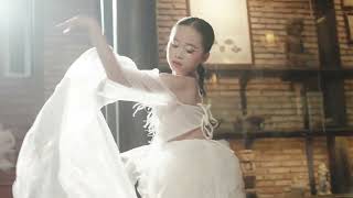 Vũ Khúc Độc Duyên Emi Lin X Mia Lin Model Kid Binh Duong