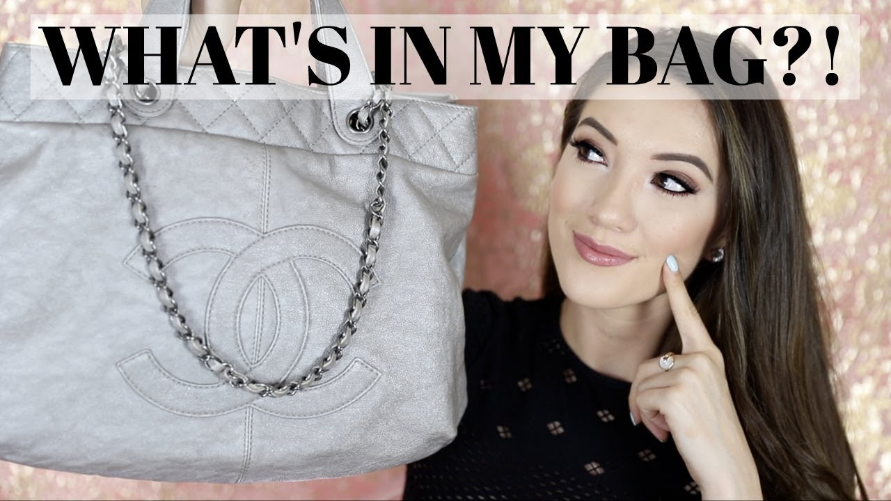WHAT'S IN MY BAG?! | Blair Fowler